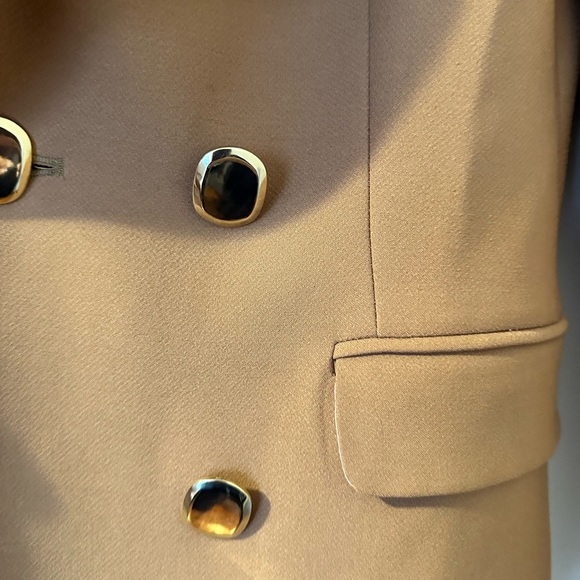 Zara  camel blazer long with gold buttons. Never worn. Classic riding ja… - Picture 3 of 4